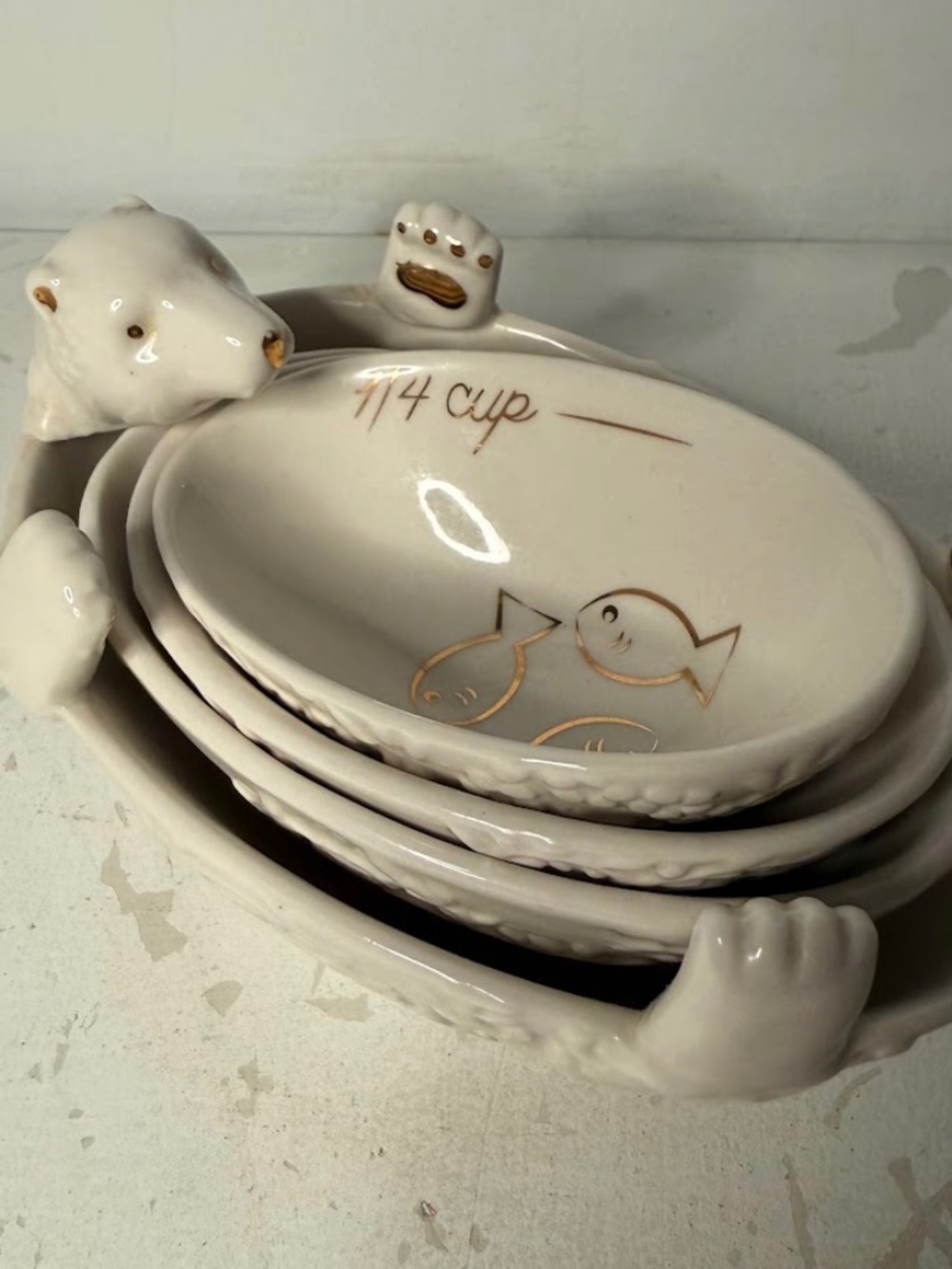 Anthropologie Polar Bear Measuring Cup Set Nesting Gold Tone Detail Christmas